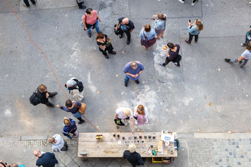 RONDEZVOUS MIT DEM QUARTIER