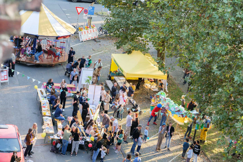 RONDEZVOUS MIT DEM QUARTIER