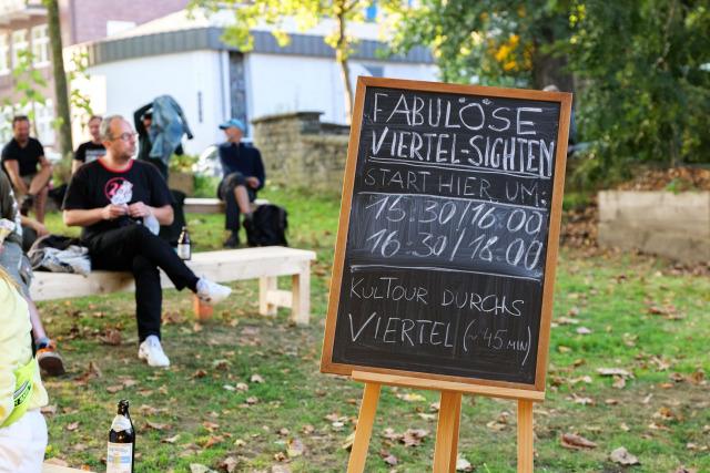 RONDEZVOUS MIT DEM QUARTIER